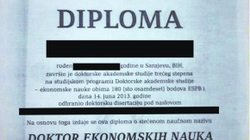 Mediat serbe shkruajnë për 15 doktorantë nga Kosova në Fakultetin e Kragujevcit