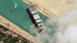 Egjipti do të kërkojë 1 miliard dollarë kompensim për bllokimin e anijes në Kanalin e Suezit