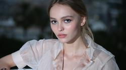 Lily-Rose Depp e quan famën një efekt anësorë qesharak të karrierës