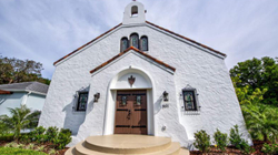 Kisha historike shndërrohet në shtëpinë e mahnitshme 1.3 milionë dollarëshe