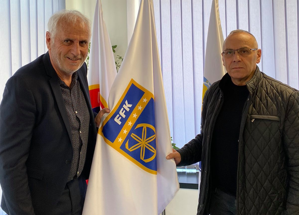 Kreu i FFK-së, Ademi e takon Challandesin dhe i jep përkrahje 