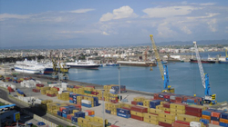 Kapen 200 kg kokainë në portin e Durrësit