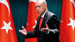 Erdogani thotë se Turqia nuk mund të braktisë lidhjet me Rusinë apo Ukrainën