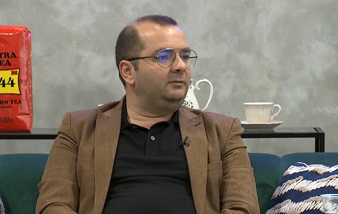 Ismajli: Vetëm 360 mjekë e teknikë janë vaksinuar në Gjilan, pjesa tjetër s’ka shprehur gatishmëri
