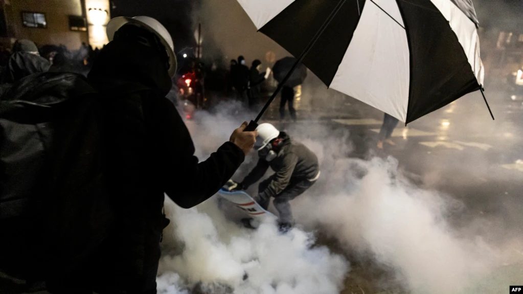 Edhe një natë me trazira në Mineapolis, pas vrasjes së afrikano-amerikanit