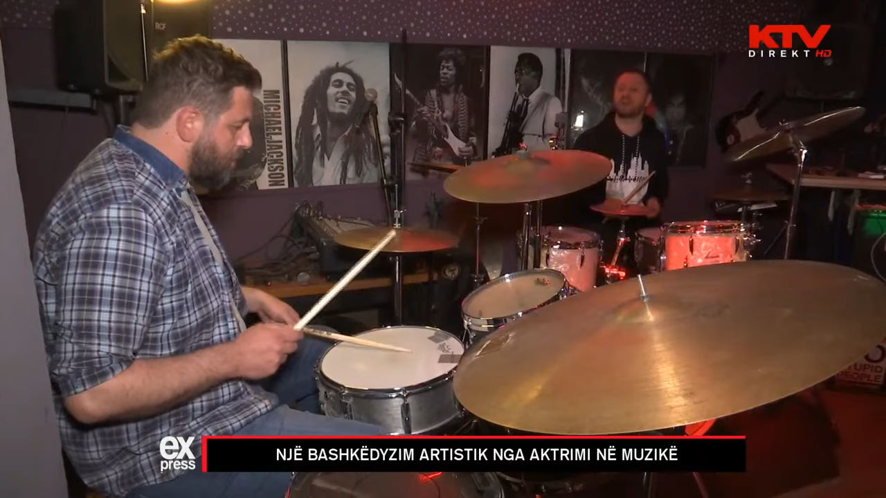 Një bashkëdyzim artistik nga aktrimi në muzikë