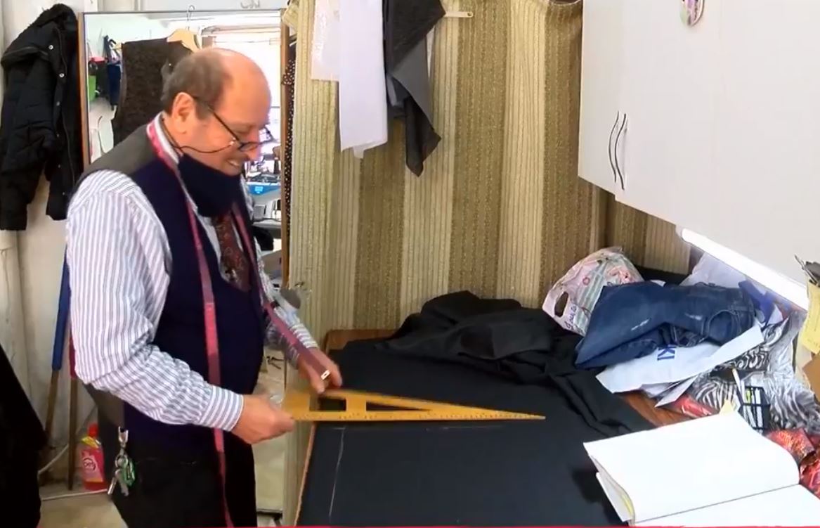 Rrobaqepësi i vjetër i Ferizajt që mori zanatin në Paris 