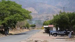 Dy policë të plagosur në Meksikë, karteli i drogës i hedh policisë eksploziv përmes dronit