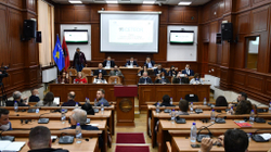 Vlerësohet i kundërligjshëm vendimi i Kuvendit të Prizrenit për autorizimin e huamarrjes nga BERZH-i