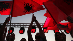 Ligji i ri shqiptar lehtëson qëndrimin në Shqipëri të shtetasve të Kosovës, SHBA-së dhe BE-së