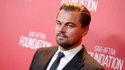 Leonardo DiCaprio do ta ripërpunojë filmin e shpërblyer me çmim akademik “Another Round”