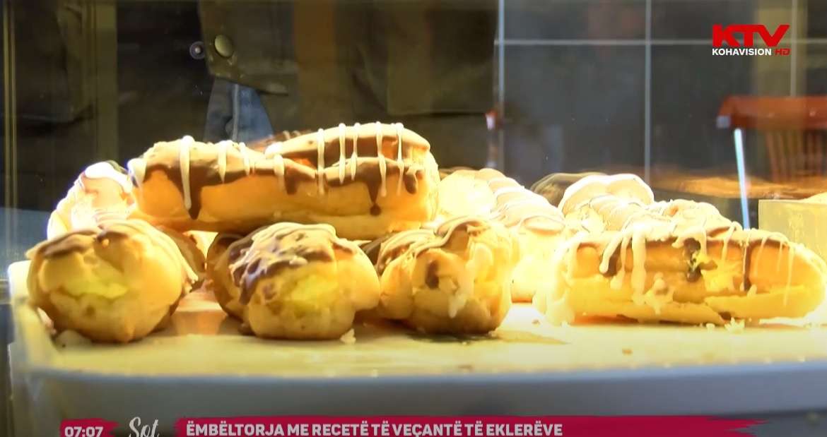 Ëmbëltorja me recetë të veçantë të eklerëve