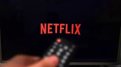 Netflixi mendon të ofrojë pako më të lira të kombinuara me reklama