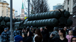 Blinkeni kërcënon Turqinë dhe aleatët të mos blejnë armatim nga Rusia