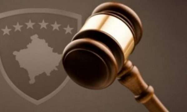 U ruhen vendet gjyqtarëve e prokurorëve serbë të dorëhequr para 3 vjetësh