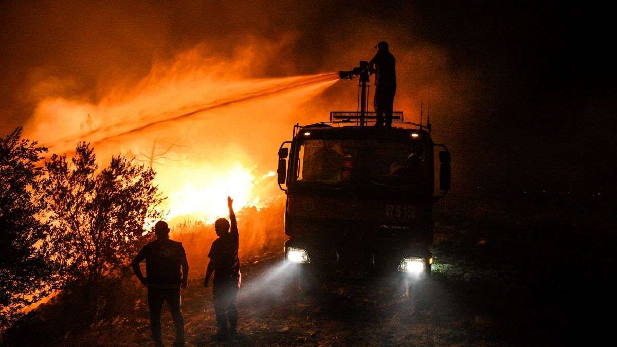 Shkon në tetë numri i viktimave nga zjarret në Turqi