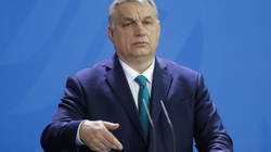 Orbani e pret “ndërhyrjen amerikane” në zgjedhjet hungareze më 2022