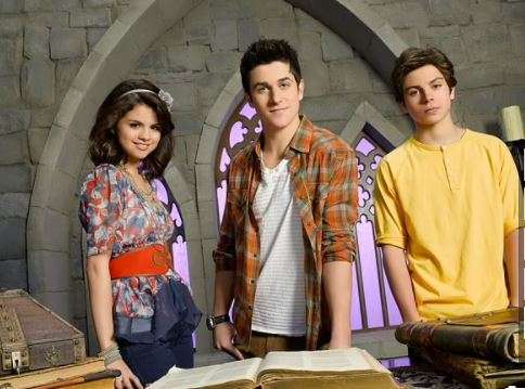 Selena Gomez shfaqet në serinë “Only Murders In The Building”