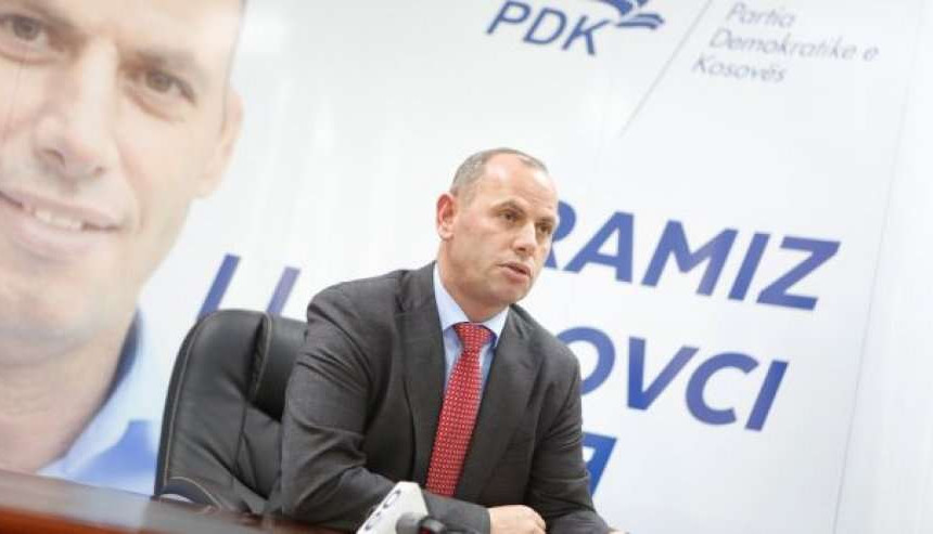 Ramiz Lladrovci