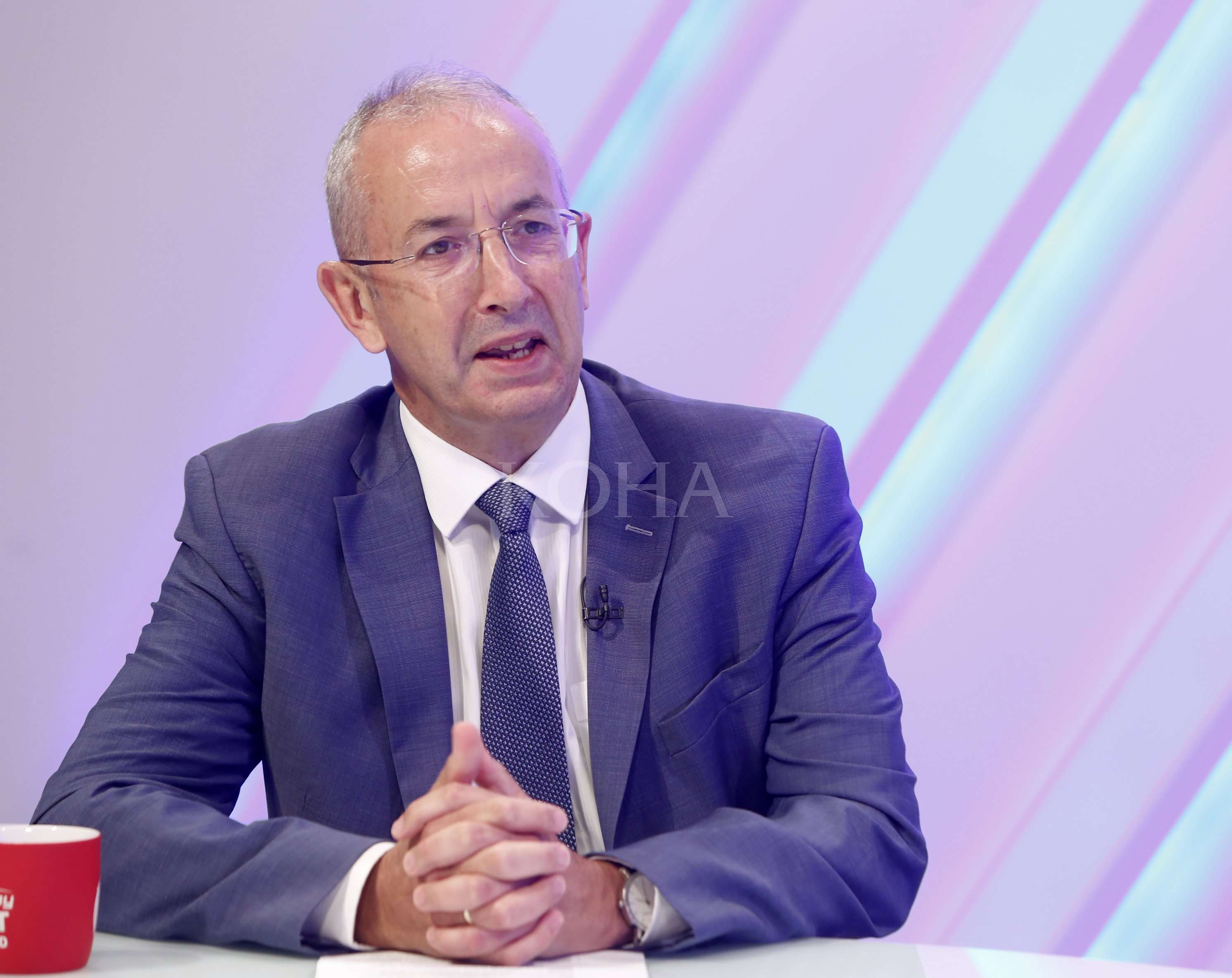 Davenport: Kosova ka shënuar përparim të madh në lirinë e mediave