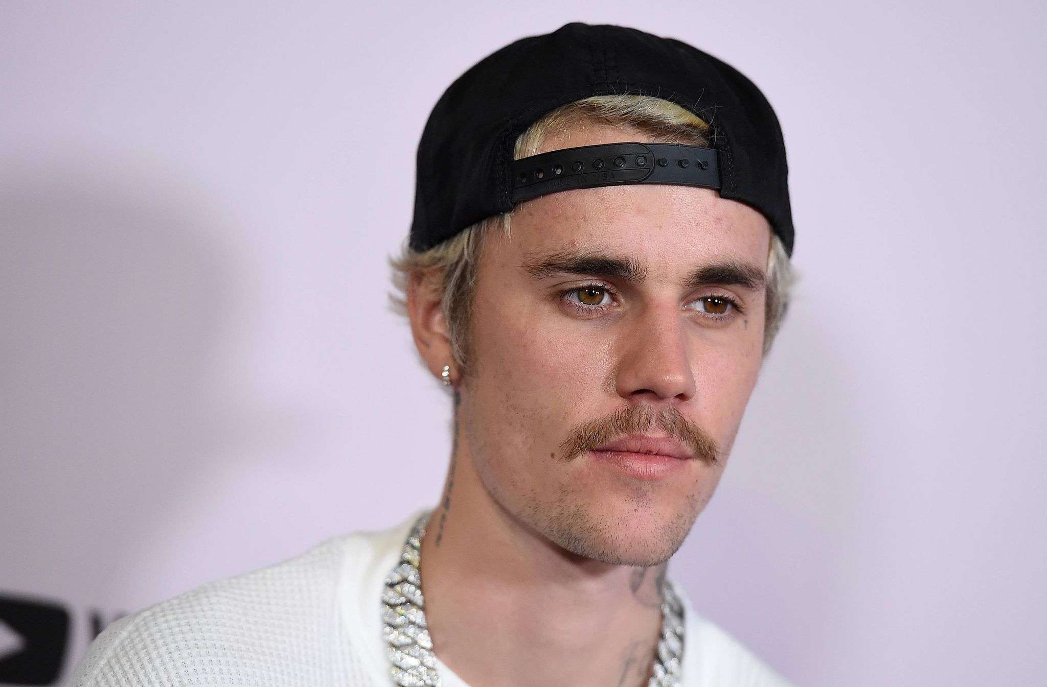 Justin Bieber kryeson listën e nominimeve në “MTV Video Music Awards”
