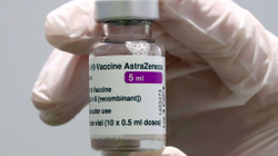 Guardian: Sindroma e rrallë e mpiksjes së gjakut nga “AstraZeneca” me shkallë të lartë mortaliteti