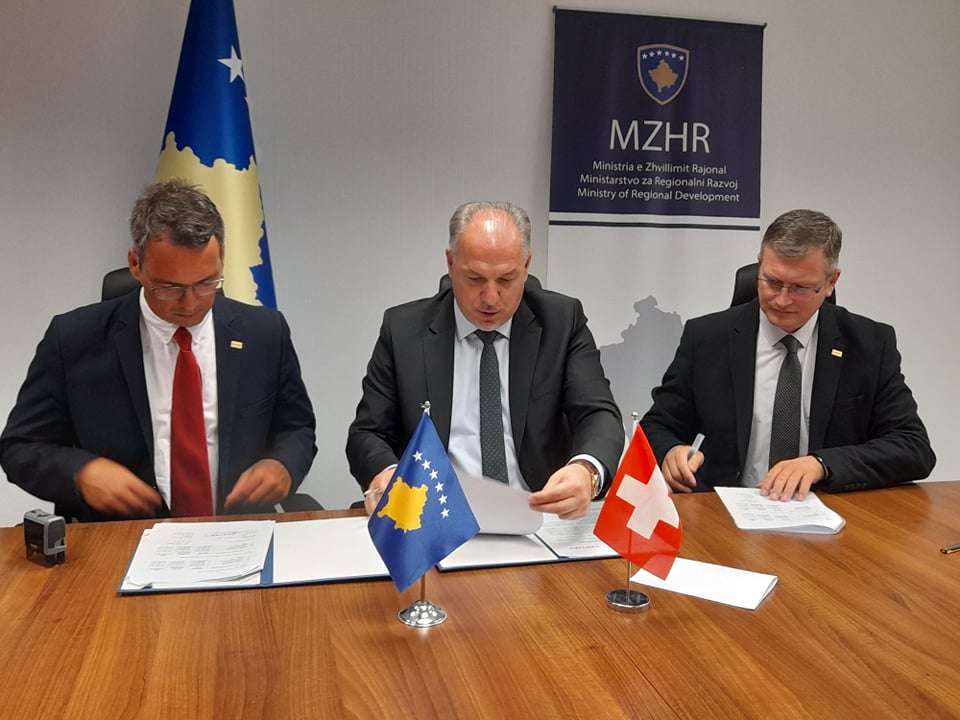 MZHR-ja dhe CARITAS-i Zviceran me marrëveshje për zhvillim socio-ekonomik