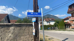 OVL e UÇK-së në Pejë thotë se komuna ia huqi me emrat e dy heronjve