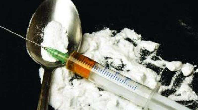 Kalifornia po provon të paguajë të varurit nga droga që qëndrojnë esëll