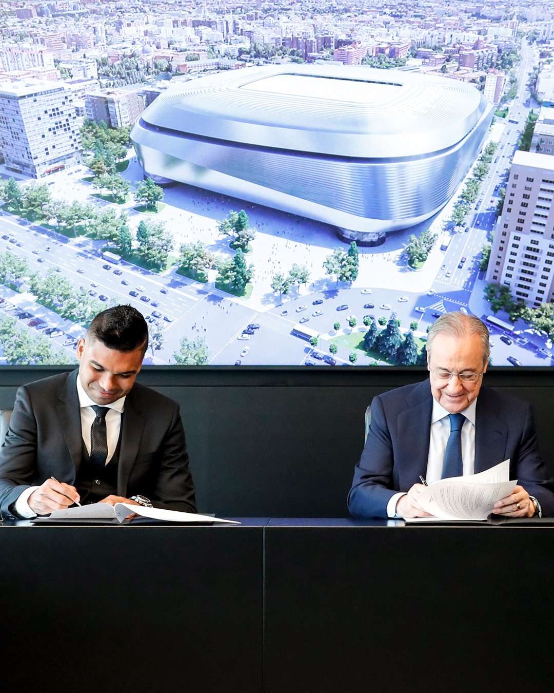 Casemiro vazhdon kontratën me Real Madridin