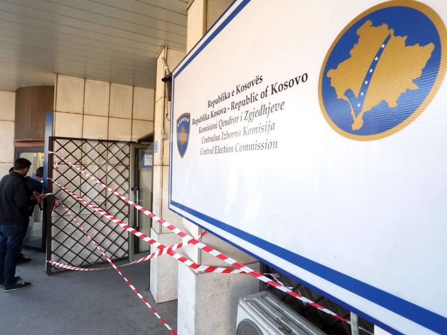KQZ-ja certifikon 90 subjekte politike për zgjedhjet e 17 tetorit