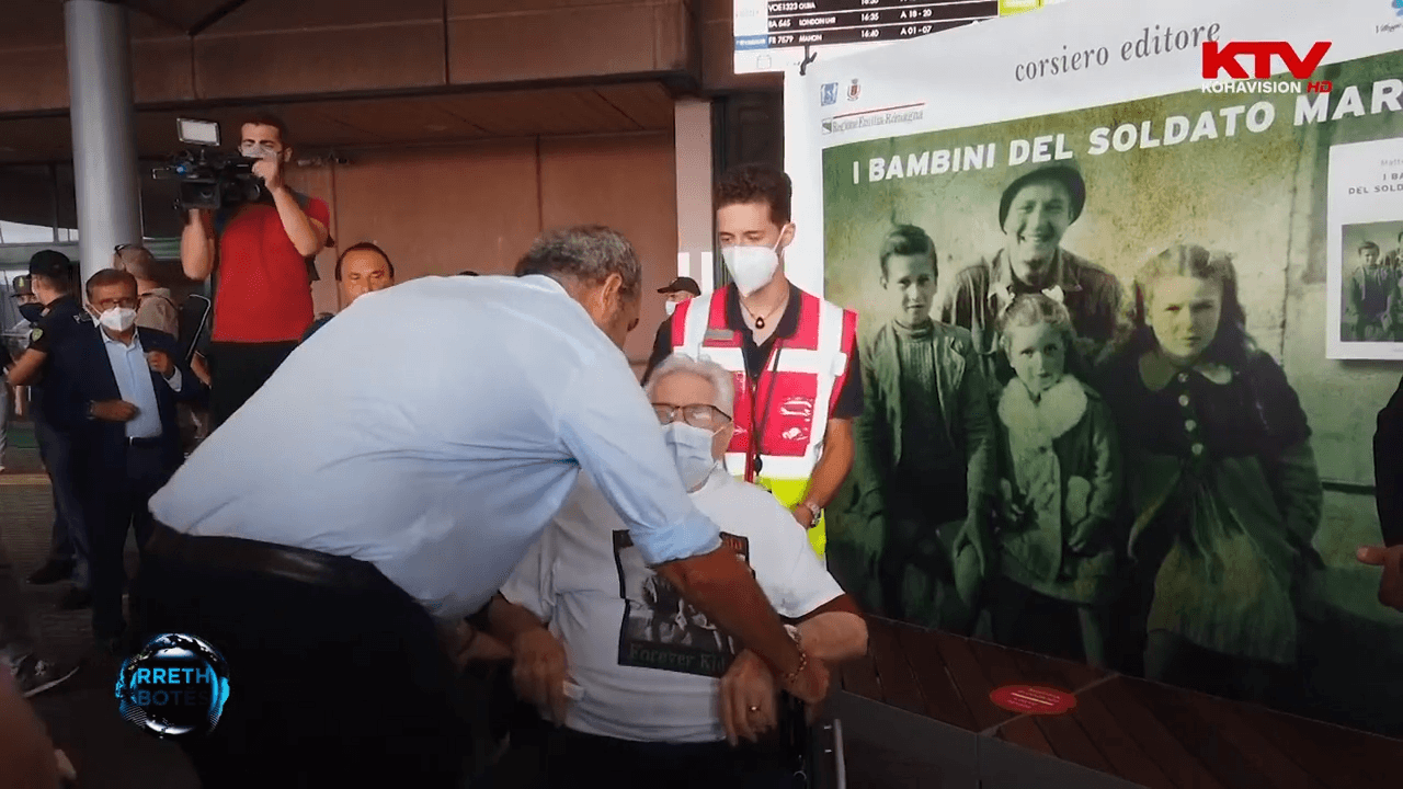 Veterani amerikan takohet me fëmijët që gati sa nuk i vrau