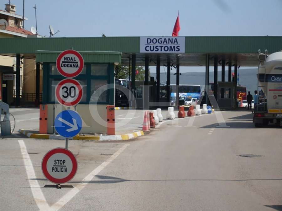 Nga 6 shtatori nuk mund të hyni në Shqipëri pa dëshmi vaksinimi apo test negativ