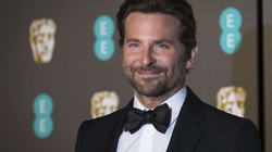 Bradley Cooper e kujton kohën kur ishte kërcënuar me thikë