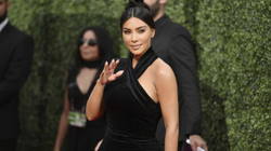 Kim Kardashian West do ta pranojë çmimin “Ikonë e modës”