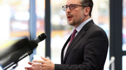 Dorëhiqet edhe kancelari i ri i Austrisë, Alexander Schallenberg