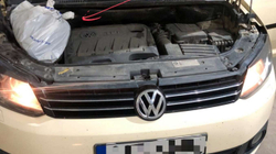 Policia Kufitare në Vërmicë gjen drogë të fshehur te motori i një automjeti