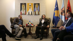 Ahmeti ia dorëzon mandatin Ramës