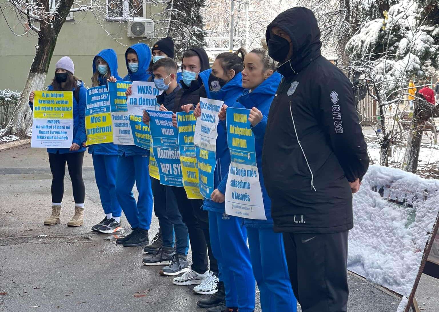 Ndonëse pas protestës i rritet përkrahja financiare, Drita vazhdon të jetë e pakënaqur