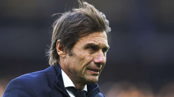 Conte pritet ta zëvendësojë Mourinhon te Roma