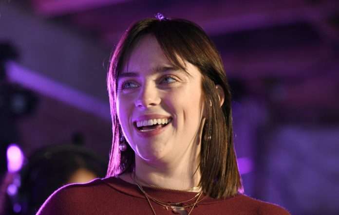 Billie Eilish ndër frazat më të keqshqiptuara nga transmetuesit amerikanë më 2021 