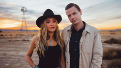 Rita Ora premton se muzika e saj e re do t’i inspirojë njerëzit