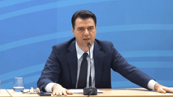Berisha në selinë e PD-së, nuk gjen karrige për të mbajtur mbledhjen