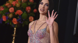 Dua Lipa nominohet për dy çmime në “Brit Awards 2022”