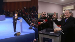 PD-ja në përplasje midis Kuvendit të Bashës dhe referendumit të Berishës