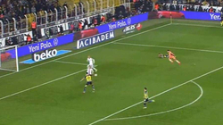 Mërgim Berisha shënon gol në derbin ndaj Beshiktashit
