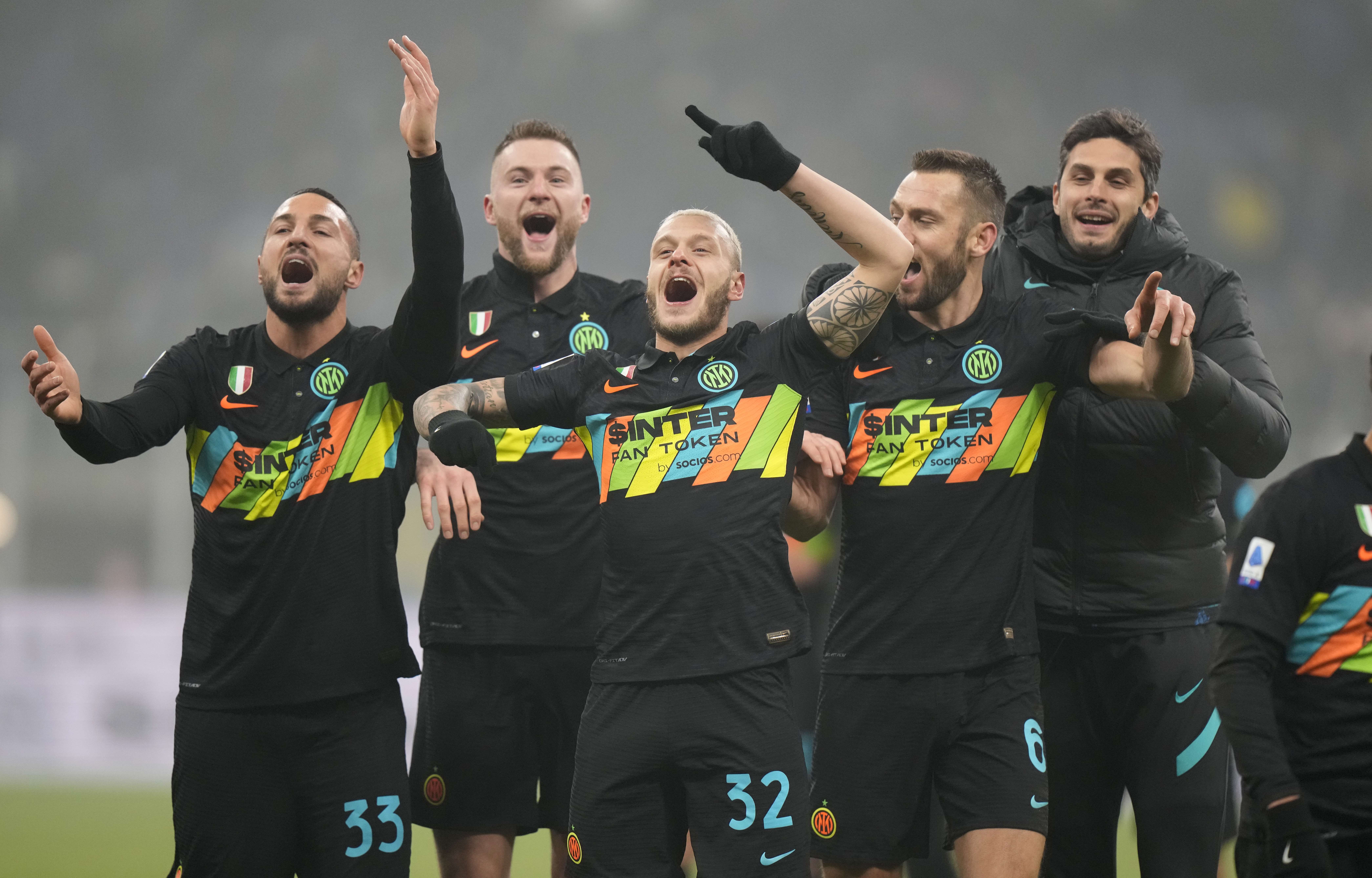 Interi e mbyll vitin në pozitën e parë në Serie A, derisa skandalet shpërthejnë