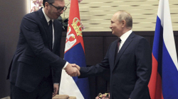 Putini i premton rrymë Serbisë