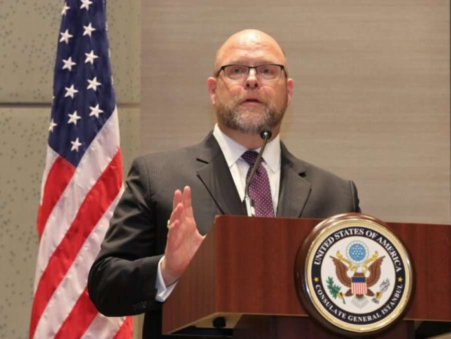Kush është Jeff Hovenier, ambasadori i ri amerikan në Kosovë