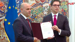Dimitar Kovaçevski mandatohet për kryeministër të Maqedonisë së Veriut
